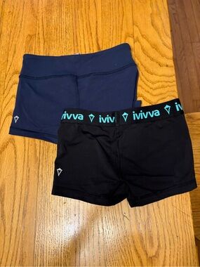 ivivva Black and Navy Athletic Shorts - 2 Pack